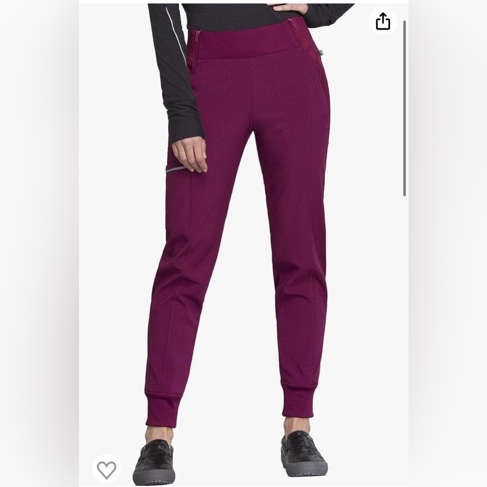 (Petite) Cherokee Infinity jogger scrubs
